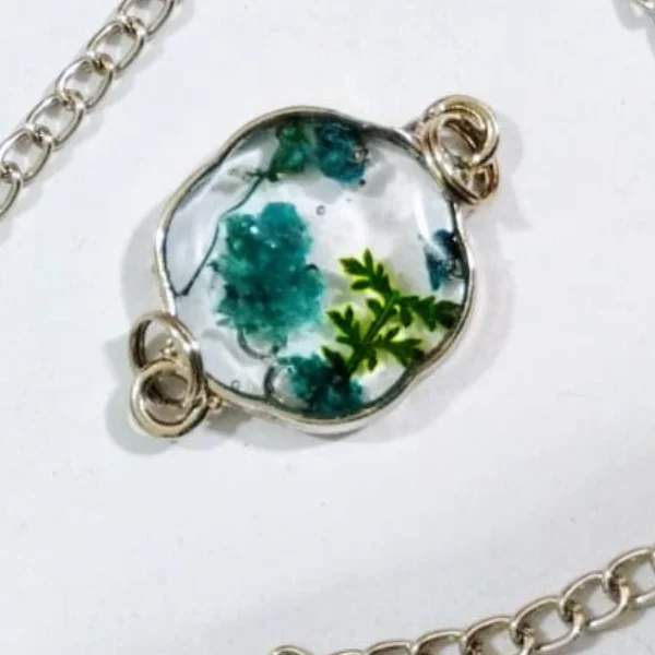 Flower Preserved Resin Pendent